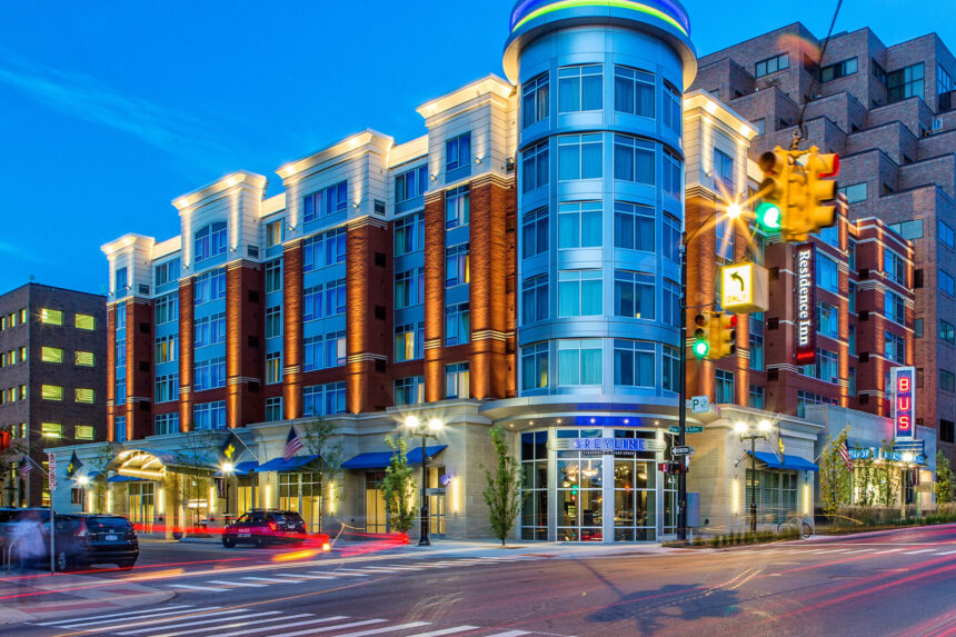 Experience Zingerman’s Greyline: A Downtown Ann Arbor Gem