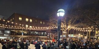 Hundreds of people jammed into Liberty Plaza to remember Alex Pretti on January 26, 2026. Photo by Drew Saunders.